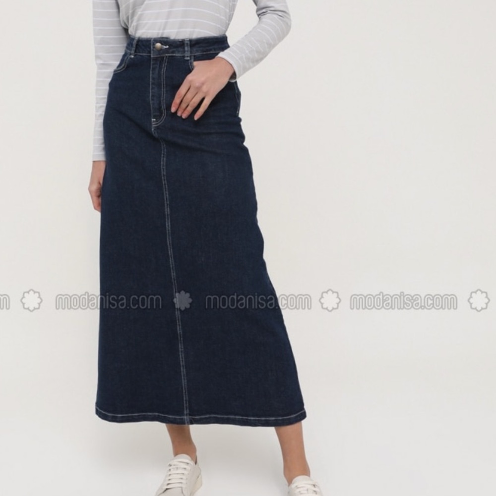 Modanisa dark blue Jean skirt